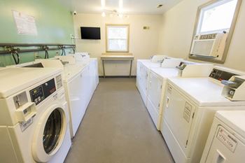 Laundry room at Lofts of Wilmington, Wilmington, NC, 28405